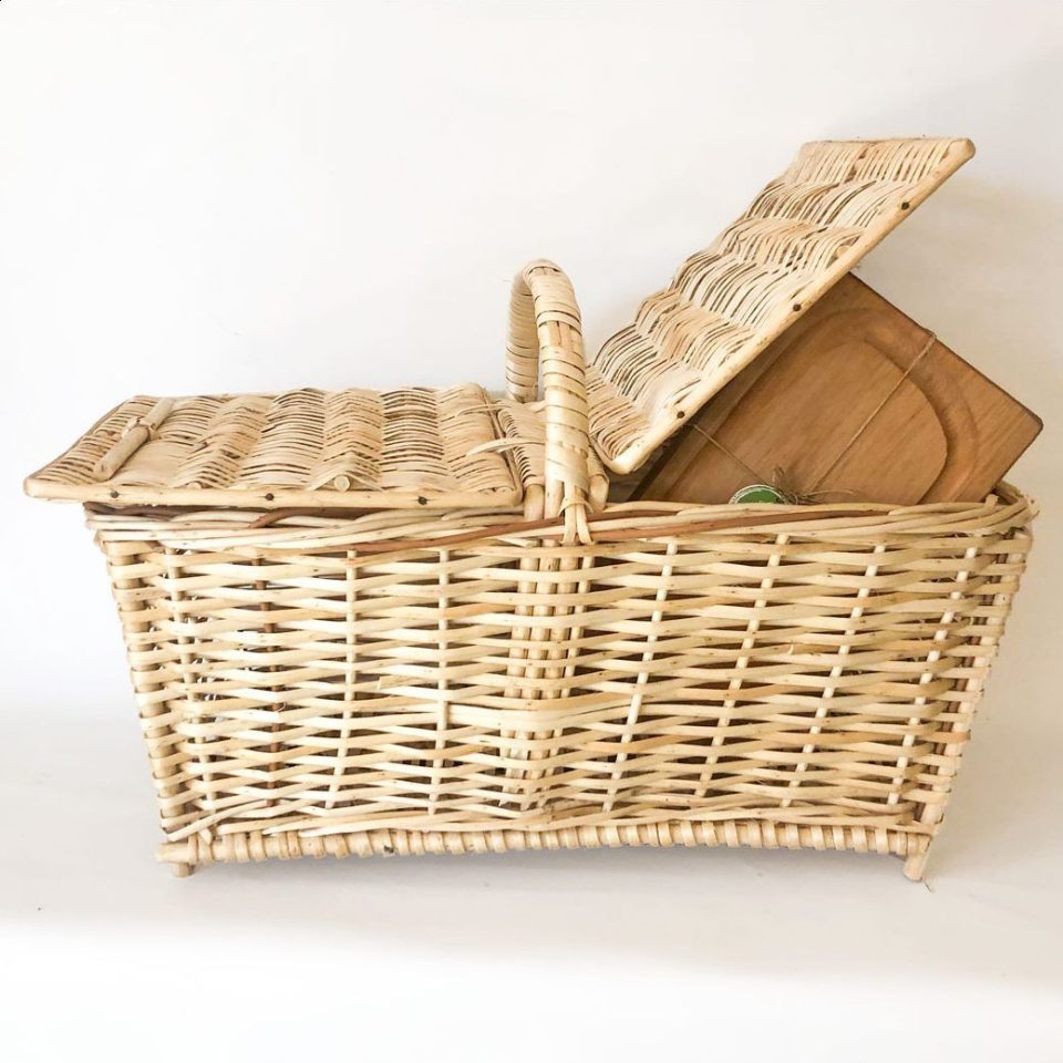 PACK1: Canasta de Picnic sabores y Accesorios