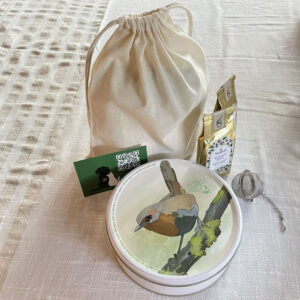 Regalo de galletas artesanales y té en tarro metálico brandeable