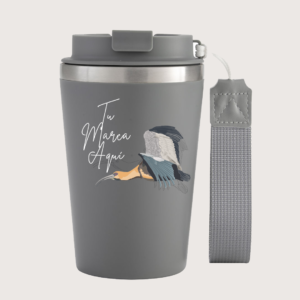 Mug doble pared personalizado con logo e ilustración de autor en caja kraft