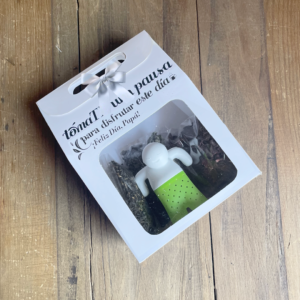 Regalo Día del Padre con 3 variedades de té e infusor en caja blanca personalizada